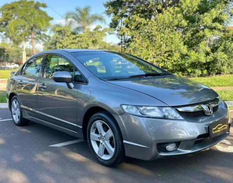 HONDA Civic 1.8 16V 4P FLEX LXS AUTOM�TICO, Foto 2