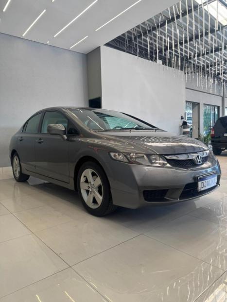 HONDA Civic 1.8 16V 4P LXS, Foto 6