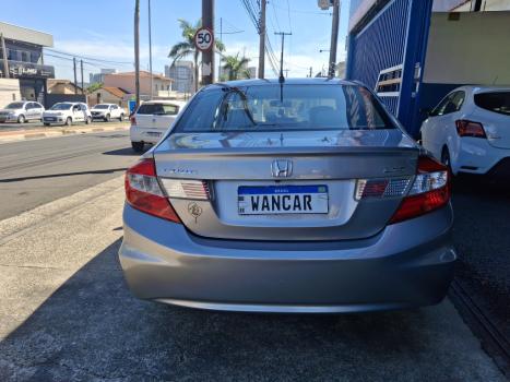 HONDA Civic 1.8 16V 4P FLEX LXS, Foto 4