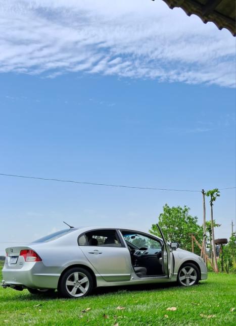 HONDA Civic 1.8 16V 4P FLEX LXL AUTOM�TICO, Foto 2