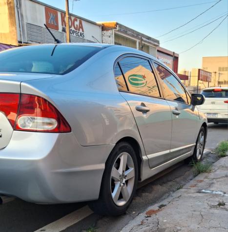 HONDA Civic 1.8 16V 4P FLEX LXL AUTOM�TICO, Foto 3