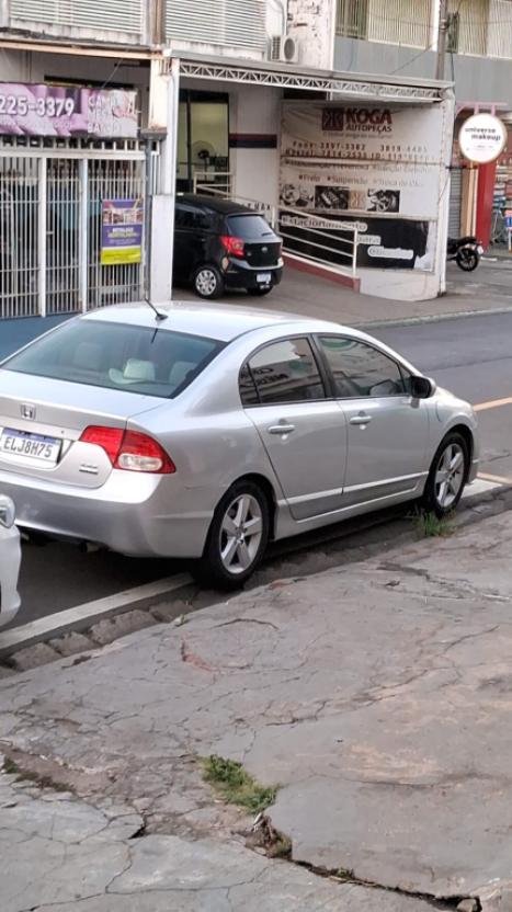 HONDA Civic 1.8 16V 4P FLEX LXL AUTOM�TICO, Foto 4