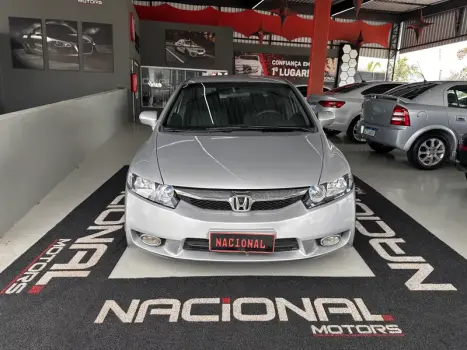 HONDA Civic 1.8 16V 4P FLEX LXS, Foto 2
