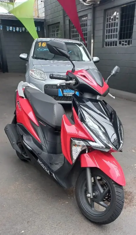 HONDA Elite 125 , Foto 3