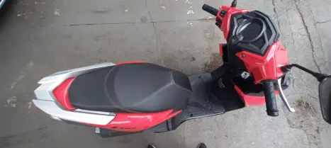 HONDA Elite 125 , Foto 9