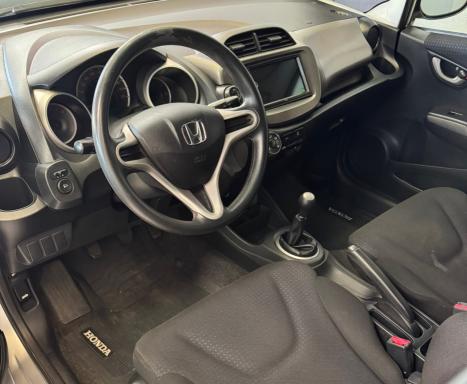 HONDA Fit 1.4 4P LX, Foto 2