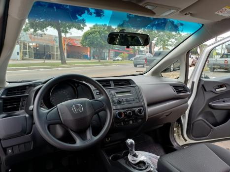 HONDA Fit 1.5 16V 4P DX FLEX AUTOMÁTICO, Foto 5 HONDA Fit 1.5 16V 4P DX FLEX AUTOMÁTICO, Foto 5