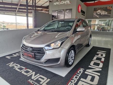 HYUNDAI HB 20 Hatch 1.6 16V 4P FLEX COMFORT PLUS AUTOM�TICO, Foto 3