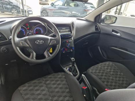 HYUNDAI HB 20 Hatch 1.6 16V 4P FLEX COMFORT PLUS AUTOM�TICO, Foto 10