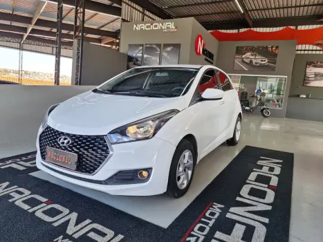 HYUNDAI HB 20 Hatch 1.0 12V 4P FLEX UNIQUE, Foto 3