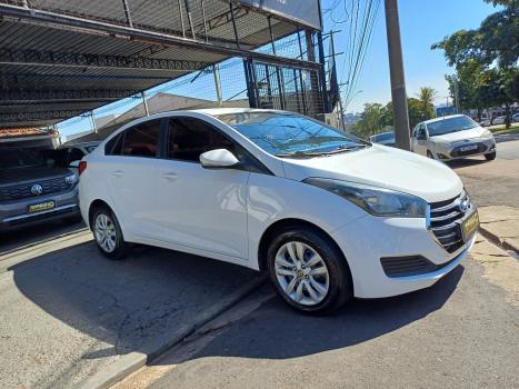 HYUNDAI HB 20 Hatch 1.6 16V 4P FLEX COMFORT STYLE AUTOM�TICO, Foto 4