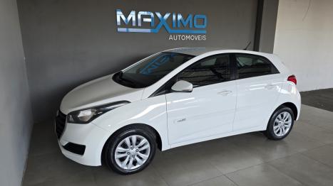 HYUNDAI HB 20 Hatch 1.6 16V 4P COMFORT FLEX AUTOM�TICO, Foto 3