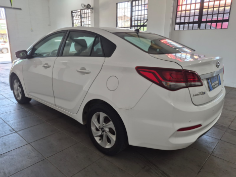 HYUNDAI HB 20 Hatch 1.6 16V 4P FLEX COMFORT STYLE AUTOM�TICO, Foto 6
