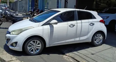 HYUNDAI HB 20 Hatch 1.6 16V 4P FLEX COMFORT PREMIUM, Foto 4