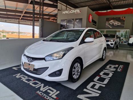 HYUNDAI HB 20 Sedan 1.6 16V 4P FLEX COMFORT PLUS, Foto 2