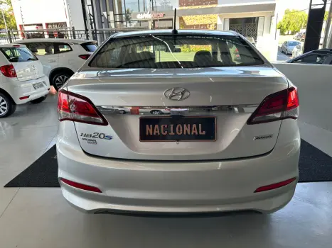 HYUNDAI HB 20 Sedan 1.6 16V 4P FLEX COMFORT PLUS AUTOM�TICO, Foto 5