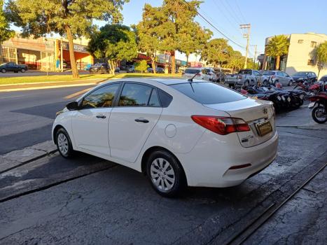 HYUNDAI HB 20 Sedan 1.0 12V 4P FLEX UNIQUE, Foto 3