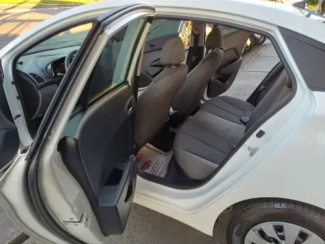HYUNDAI HB 20 Sedan 1.0 12V 4P FLEX UNIQUE, Foto 10