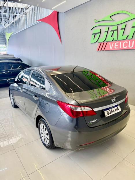 HYUNDAI HB 20 Sedan 1.0 12V 4P FLEX COMFORT PLUS, Foto 4