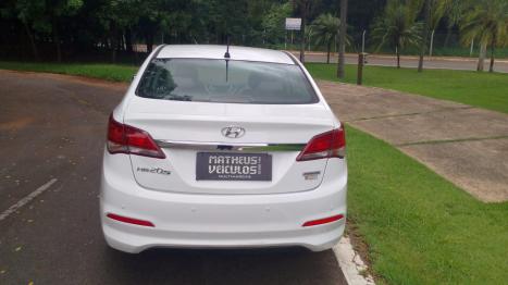 HYUNDAI HB 20 Sedan 1.6 16V 4P FLEX COMFORT AUTOM�TICO, Foto 4