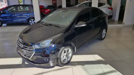 HYUNDAI HB 20 Sedan 1.6 16V 4P FLEX COMFORT STYLE AUTOM�TICO, Foto 3