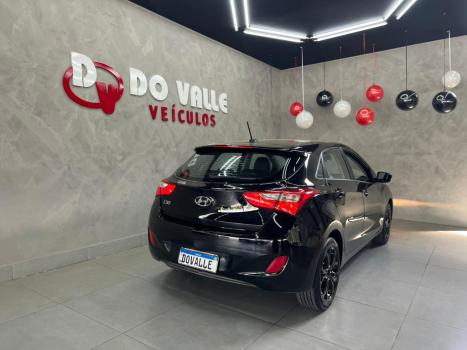 HYUNDAI I30 2.0 16V 4P GLS AUTOM�TICO, Foto 3