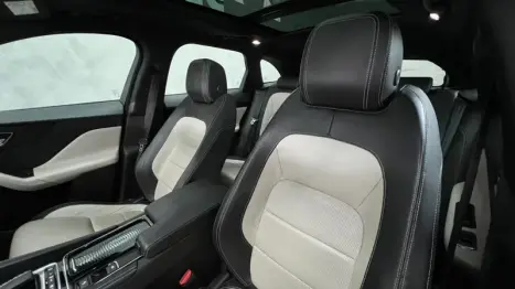 JAGUAR F-Pace 2.0 16V 4P AWD INGENIUM R-SPORT TURBO AUTOMÁTICO, Foto 10