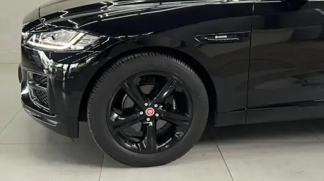 JAGUAR F-Pace 2.0 16V 4P AWD INGENIUM R-SPORT TURBO AUTOMÁTICO, Foto 11