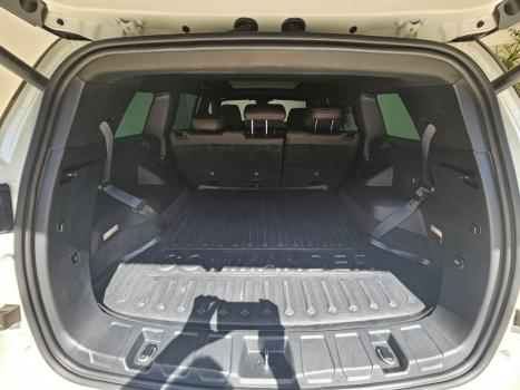 JEEP Commander 2.0 16V 4P TD380 OVERLAND 4X4 TURBO DIESEL AUTOM�TICO AT9, Foto 6