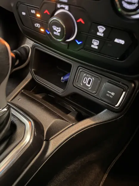 JEEP Renegade 1.3 16V 4P FLEX T270 LONGITUDE TURBO AUTOM�TICO, Foto 5