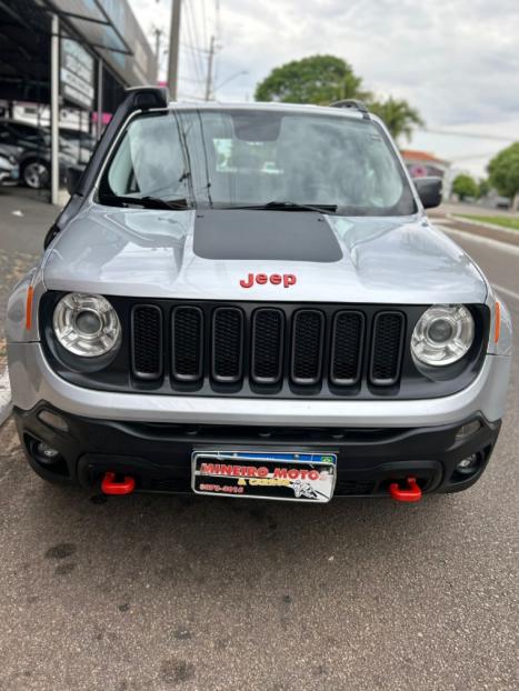 JEEP Renegade 2.0 16V 4P TURBO DIESEL TRAILHAWK 4X4 AUTOMTICO, Foto 2