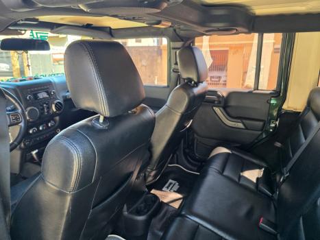 JEEP Wrangler 3.8 V6 4P UNLIMITED SAHARA 4X4 AUTOM�TICO, Foto 6