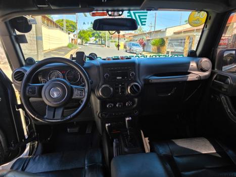 JEEP Wrangler 3.8 V6 4P UNLIMITED SAHARA 4X4 AUTOM�TICO, Foto 8