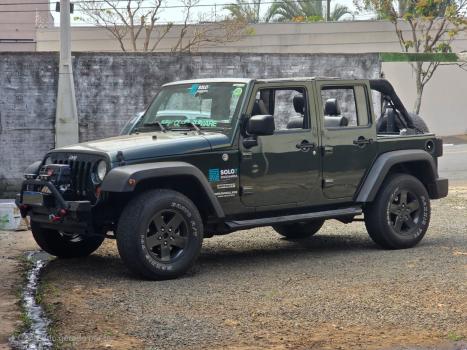 JEEP Wrangler 3.8 V6 4P UNLIMITED SAHARA 4X4 AUTOM�TICO, Foto 11