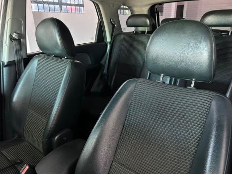 KIA Sportage 2.0 16V 4P EX, Foto 8