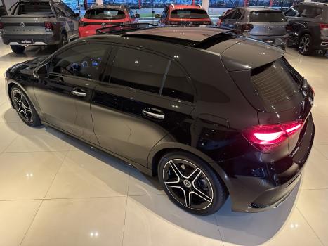 MERCEDES-BENZ A 200 1.6 16V 4P TURBO AUTOMTICO, Foto 4