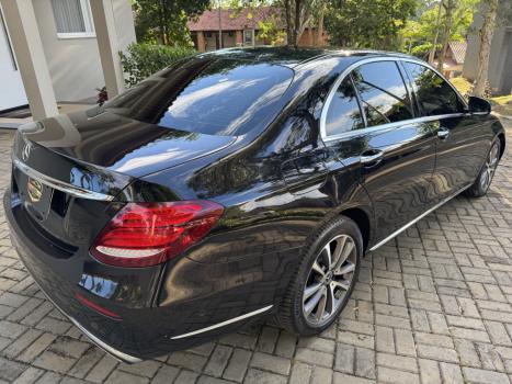 MERCEDES-BENZ E 250 2.0 16V 4P CGI EXCLUSIVE LAUNCH EDITION 9G-TRONIC AUTOM�TICO, Foto 3