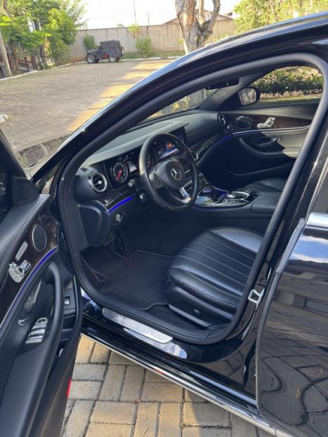 MERCEDES-BENZ E 250 2.0 16V 4P CGI EXCLUSIVE LAUNCH EDITION 9G-TRONIC AUTOM�TICO, Foto 13