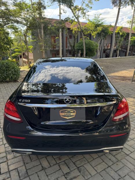 MERCEDES-BENZ E 250 2.0 16V 4P CGI EXCLUSIVE LAUNCH EDITION 9G-TRONIC AUTOM�TICO, Foto 28