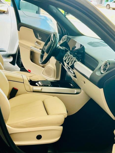 MERCEDES-BENZ GLB 200 1.3 16V 4P CGI PROGRESSIVE TURBO 7G-TRONIC DCT AUTOM�TICO, Foto 7