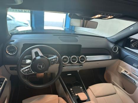 MERCEDES-BENZ GLB 200 1.3 16V 4P CGI PROGRESSIVE TURBO 7G-TRONIC DCT AUTOM�TICO, Foto 9