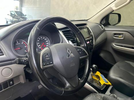 MITSUBISHI L 200 Triton 2.4 16V SPORT GLS CABINE DUPLA TURBO DIESEL, Foto 8