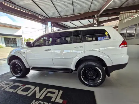 MITSUBISHI Pajero Dakar 3.2 16V 4P HPE 4X4  7 LUGARES TURBO INTECOOLER DIESEL AUTOMÁTICO, Foto 4