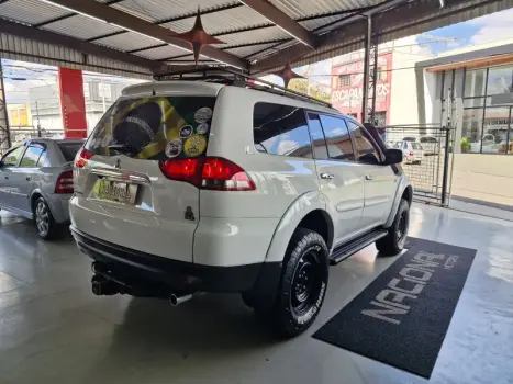 MITSUBISHI Pajero Dakar 3.2 16V 4P HPE 4X4  7 LUGARES TURBO INTECOOLER DIESEL AUTOMÁTICO, Foto 7