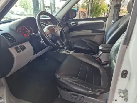 MITSUBISHI Pajero Dakar 3.2 16V 4P HPE 4X4  7 LUGARES TURBO INTECOOLER DIESEL AUTOMÁTICO, Foto 12