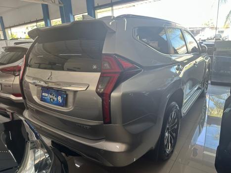 MITSUBISHI Pajero Sport 2.4 16V 4P MIVEC HPE AWD TURBO DIESEL AUTOM�TICO, Foto 4