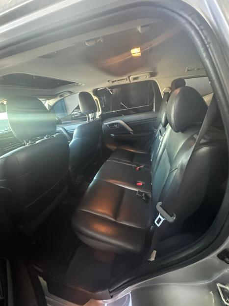 MITSUBISHI Pajero Sport 2.4 16V 4P MIVEC HPE AWD TURBO DIESEL AUTOM�TICO, Foto 7