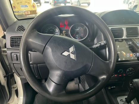 MITSUBISHI Pajero TR4 2.0 16V 4P 4X4 FLEX AUTOM�TICO, Foto 5