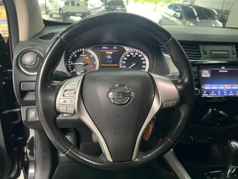 NISSAN Frontier 2.3 ATTACK CABINE DUPLA BI-TURBO DIESEL AUTOM�TICO, Foto 7