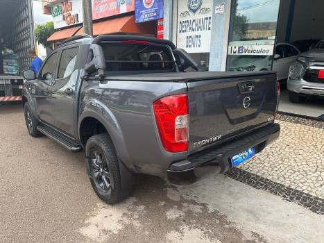 NISSAN Frontier 2.3 ATTACK CABINE DUPLA 4X4 BI-TURBO DIESEL AUTOM�TICO, Foto 3